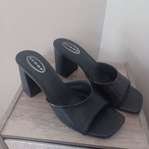 Scoop Square Toe Slip On Block Heels Wmns Sz 10